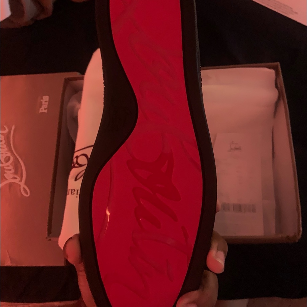 This designer shoe is a great pick for your collection really hate to see it go!